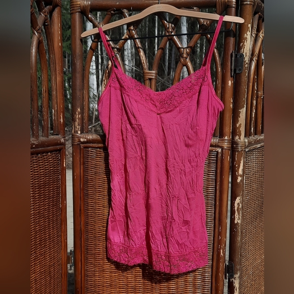 Currant Tops - 🍀3/15 Currant Pink Lace Tank Top